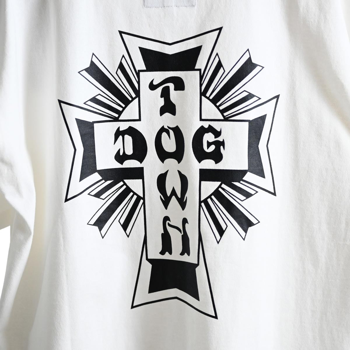 DOGTOWN ドッグタウン CROSS LOGO T-SHIRT – Blueism